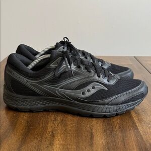 Saucony Cohesion 12 Triple Black Athletic Running Shoes S20471-10 Mens Size 12